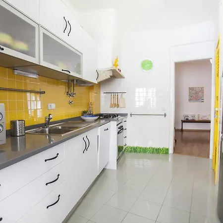 Apartment St. Antonio Sunny Lisbon