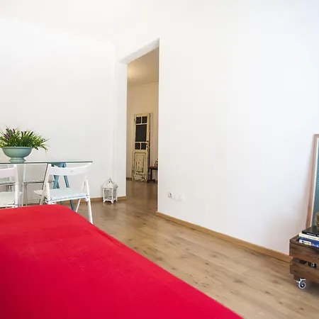 St. Antonio Sunny Apartment *
